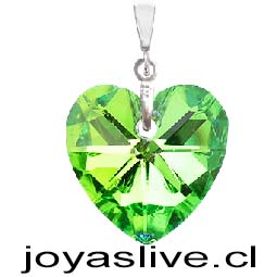 Collar de Plata chilena 950 Cristal Fino Corazón Verde